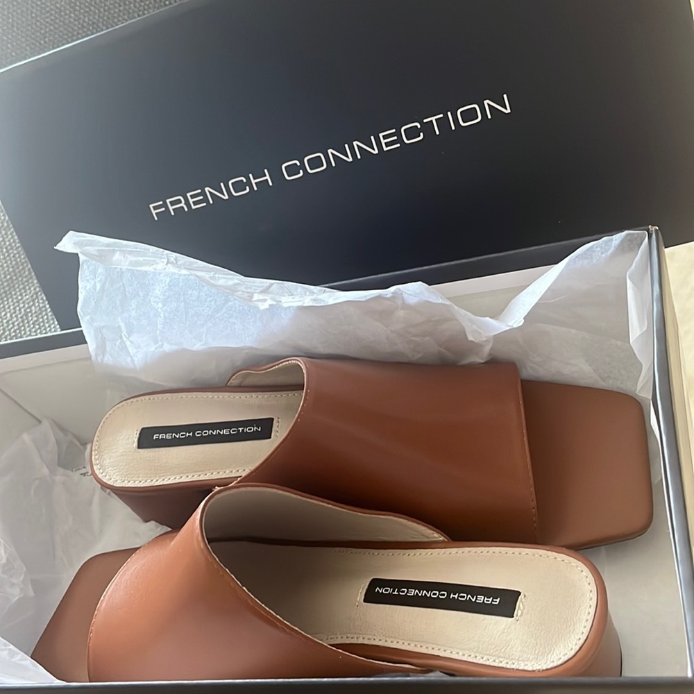 French Connection pull on dinner sandals